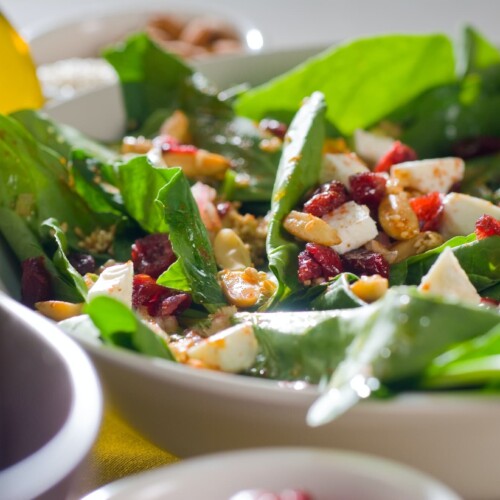 Spinach Salad With Dates and Almonds